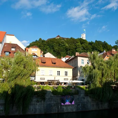 ホテル G デザイン 4*