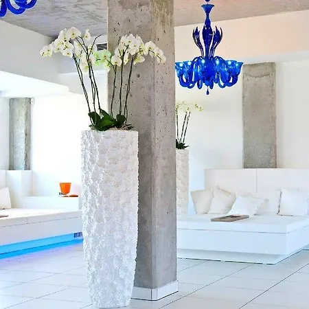 Hotel G Design 4*